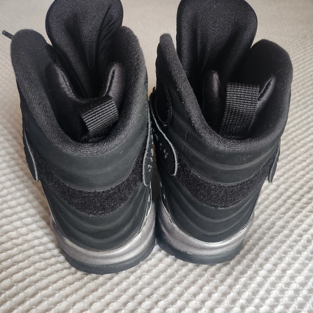 Jordan 8 Retro Chrome - Picture 4 of 10